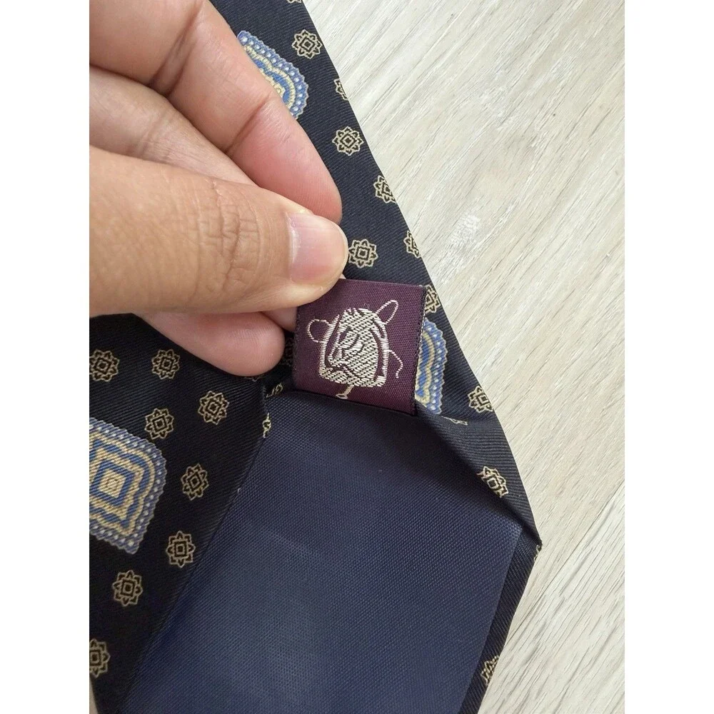 Vintage Chaps Ralph Lauren Men Silk Geometric Tie Black Blue Gold Pointed Woven
